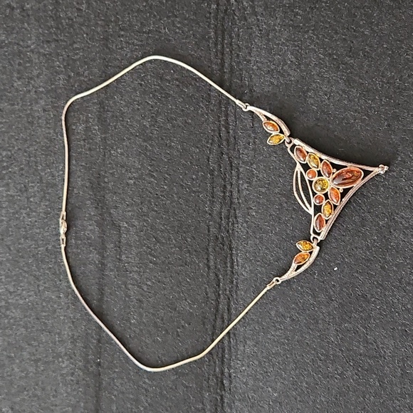 Amber Stones, Silver Necklace - Picture 3 of 12